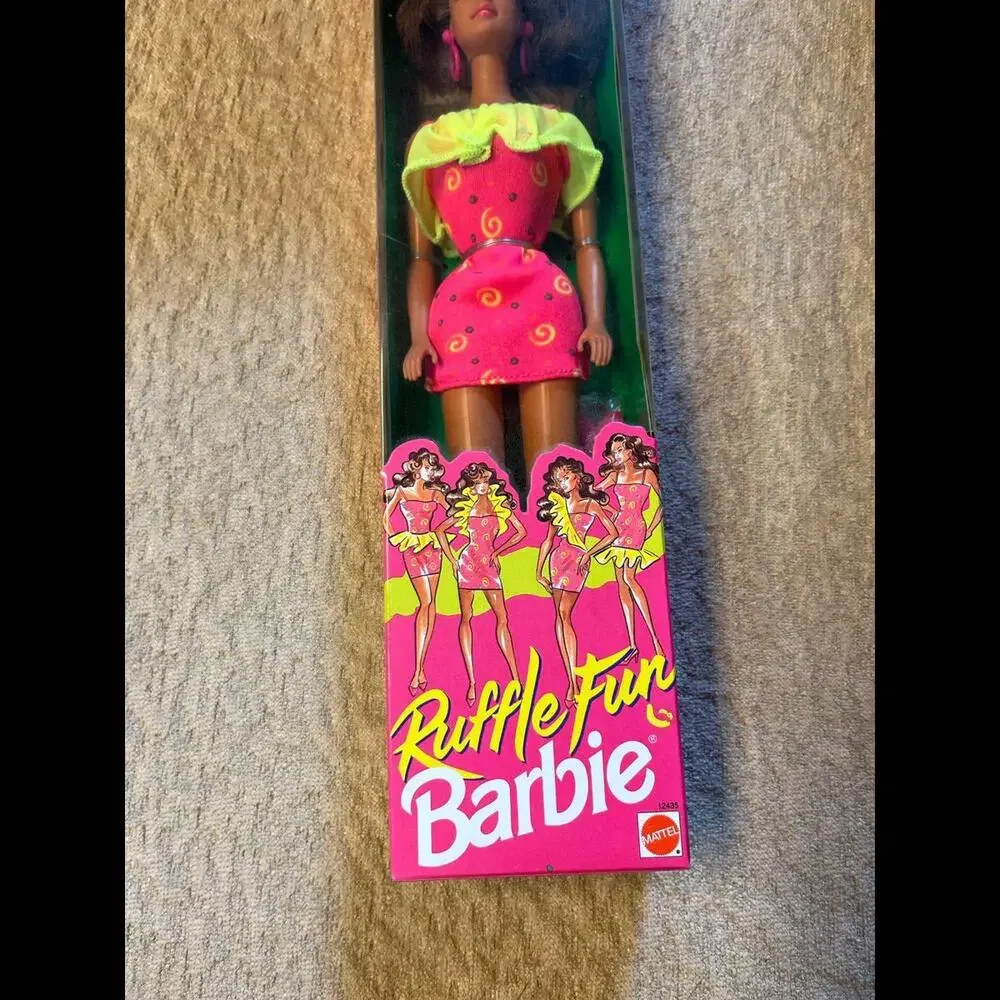 Ruffle Fun Brunette Barbie‎ Doll 1994 Mattel #12435